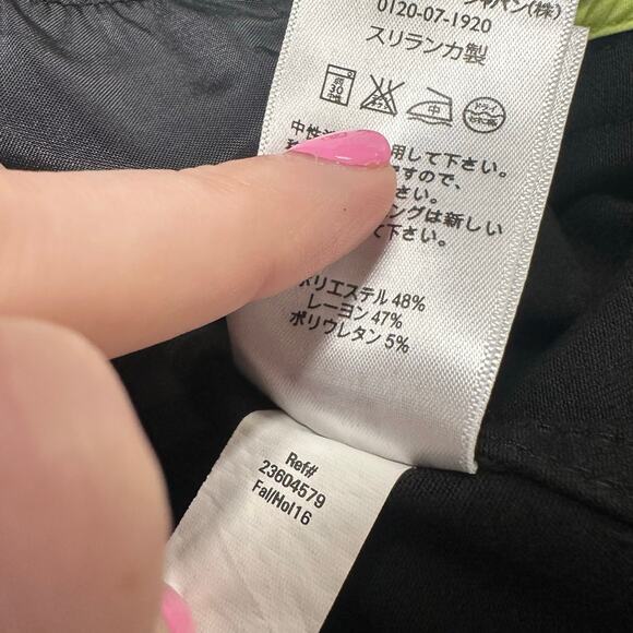 Eddie Bauer Voyager Travex Black Women 8 Two Button Stretch Blazer Travel Jacket - Picture 9 of 12